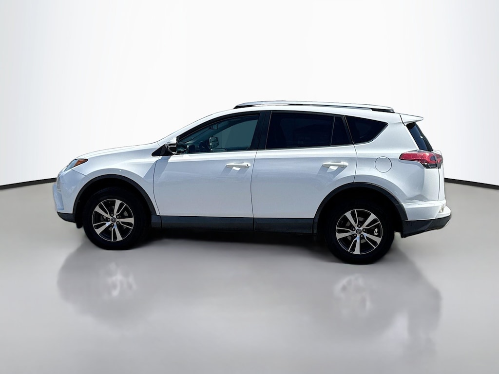 Used 2016 Toyota RAV4 XLE SUV