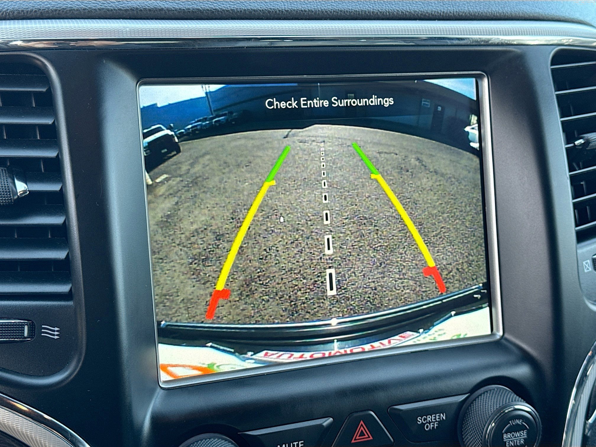 2018 Jeep Grand Cherokee Overland - Photo 15