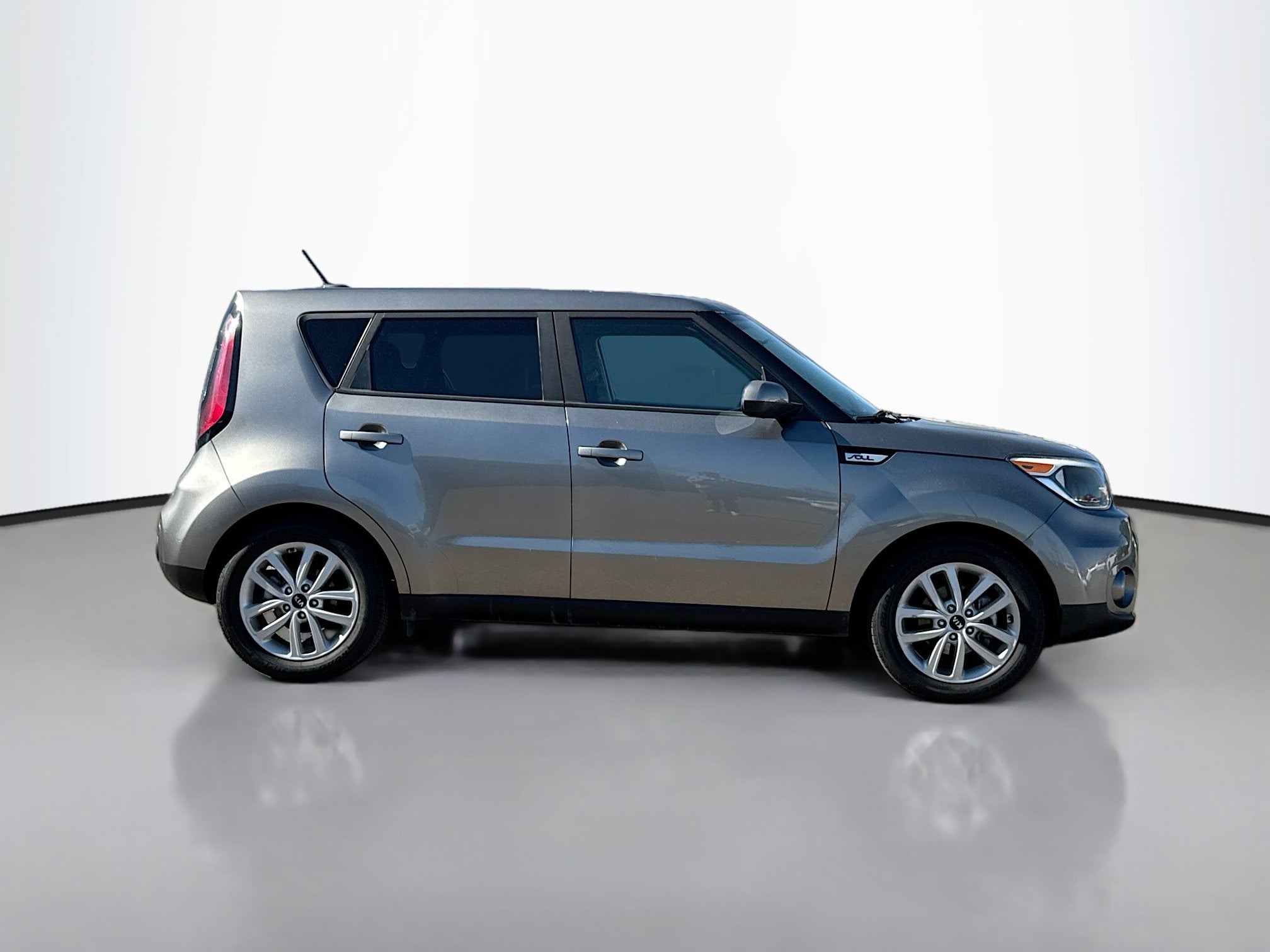 2018 Kia Soul + - Photo 17