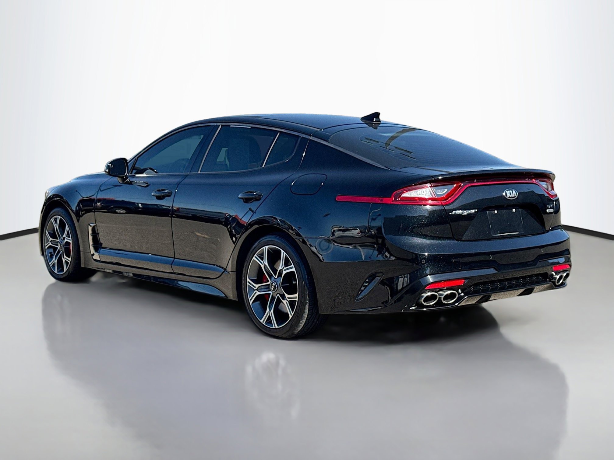 2019 Kia Stinger GT1 photo 4