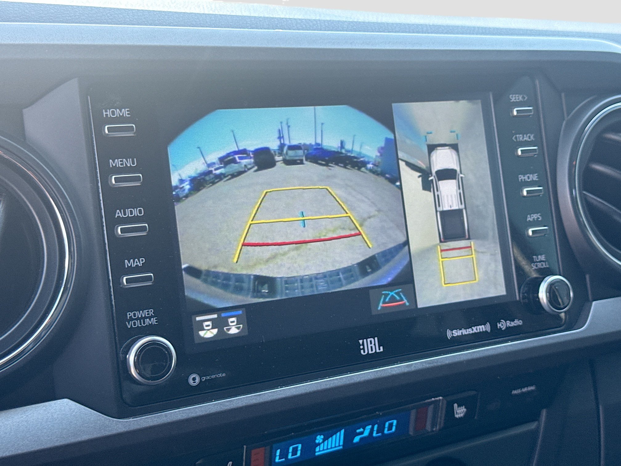 2020 Toyota Tacoma TRD Sport - Photo 16