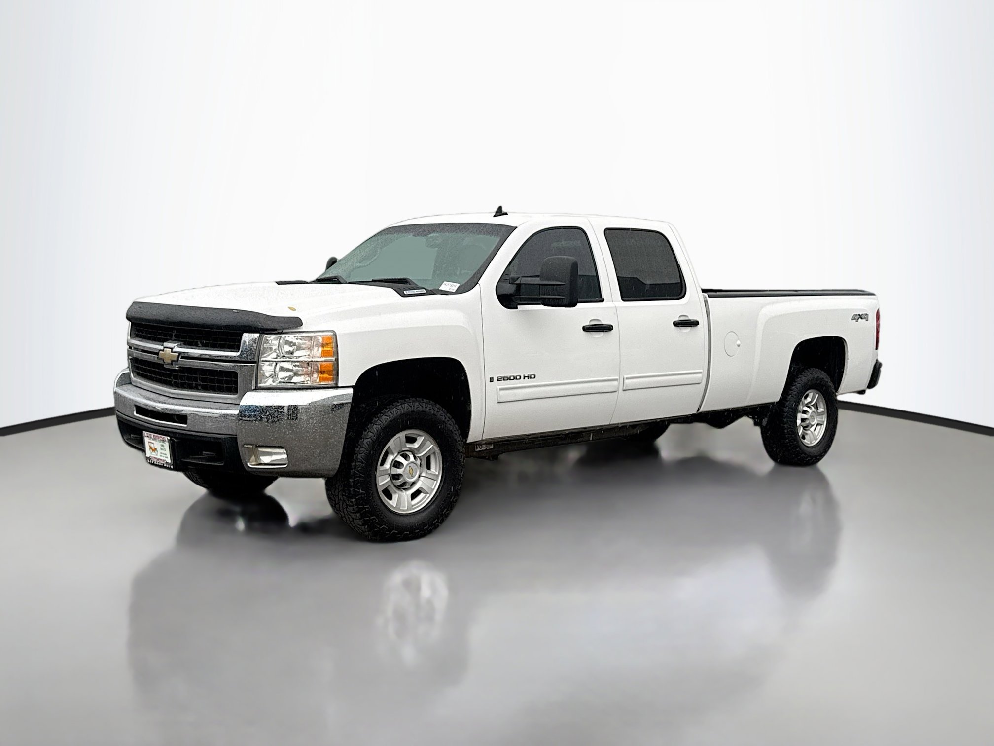 2009 Chevrolet Silverado 2500HD LT photo 2