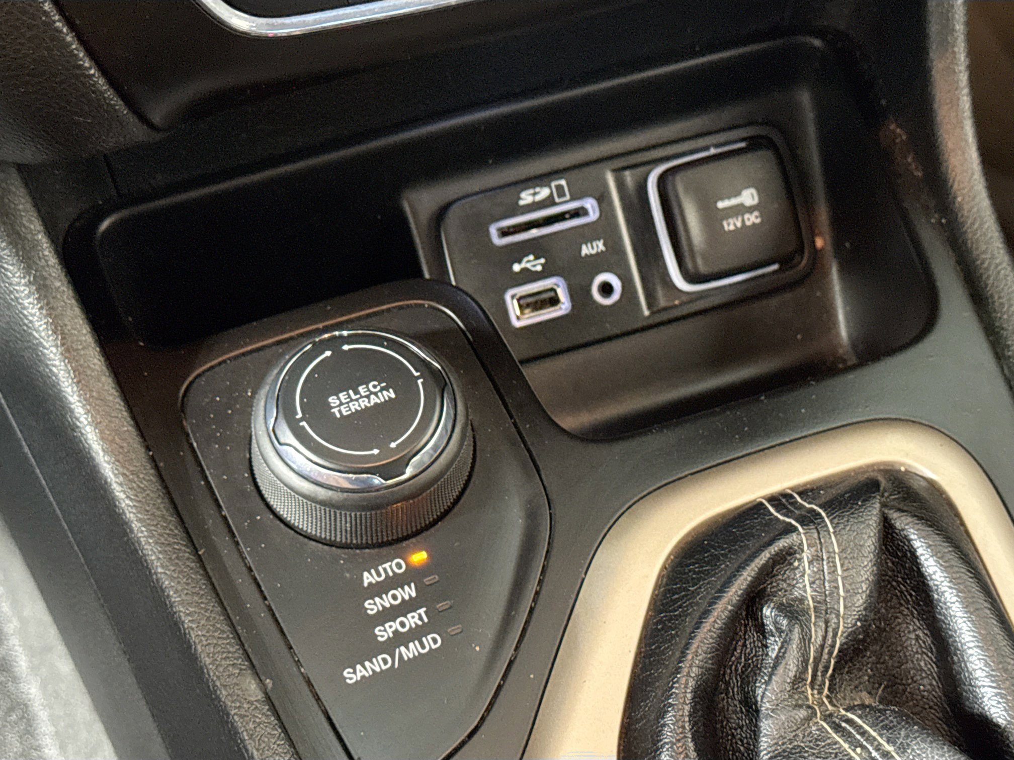 2016 Jeep Cherokee Limited - Photo 31