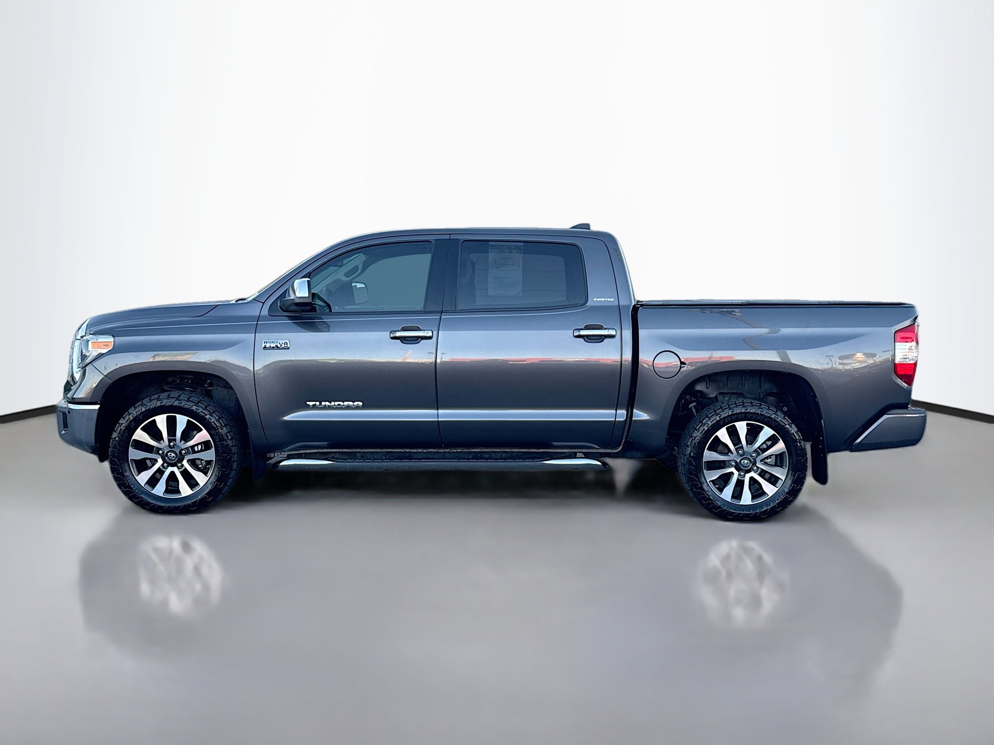 2020 Toyota Tundra Limited CrewMax photo 3