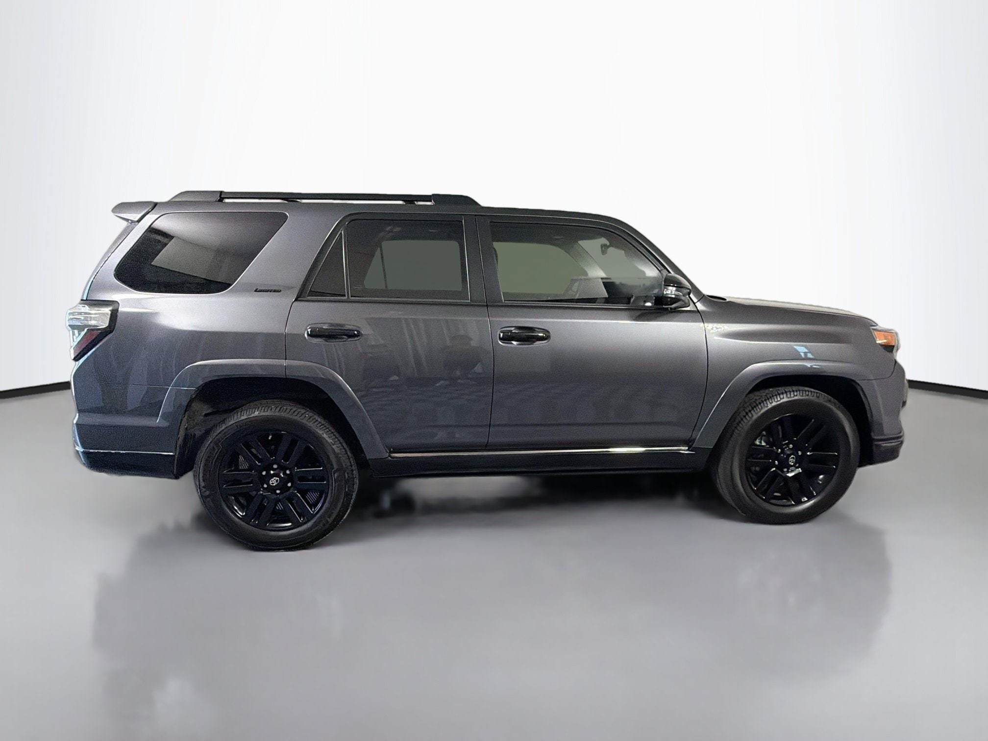 2021 Toyota 4Runner Night Shade - Photo 18