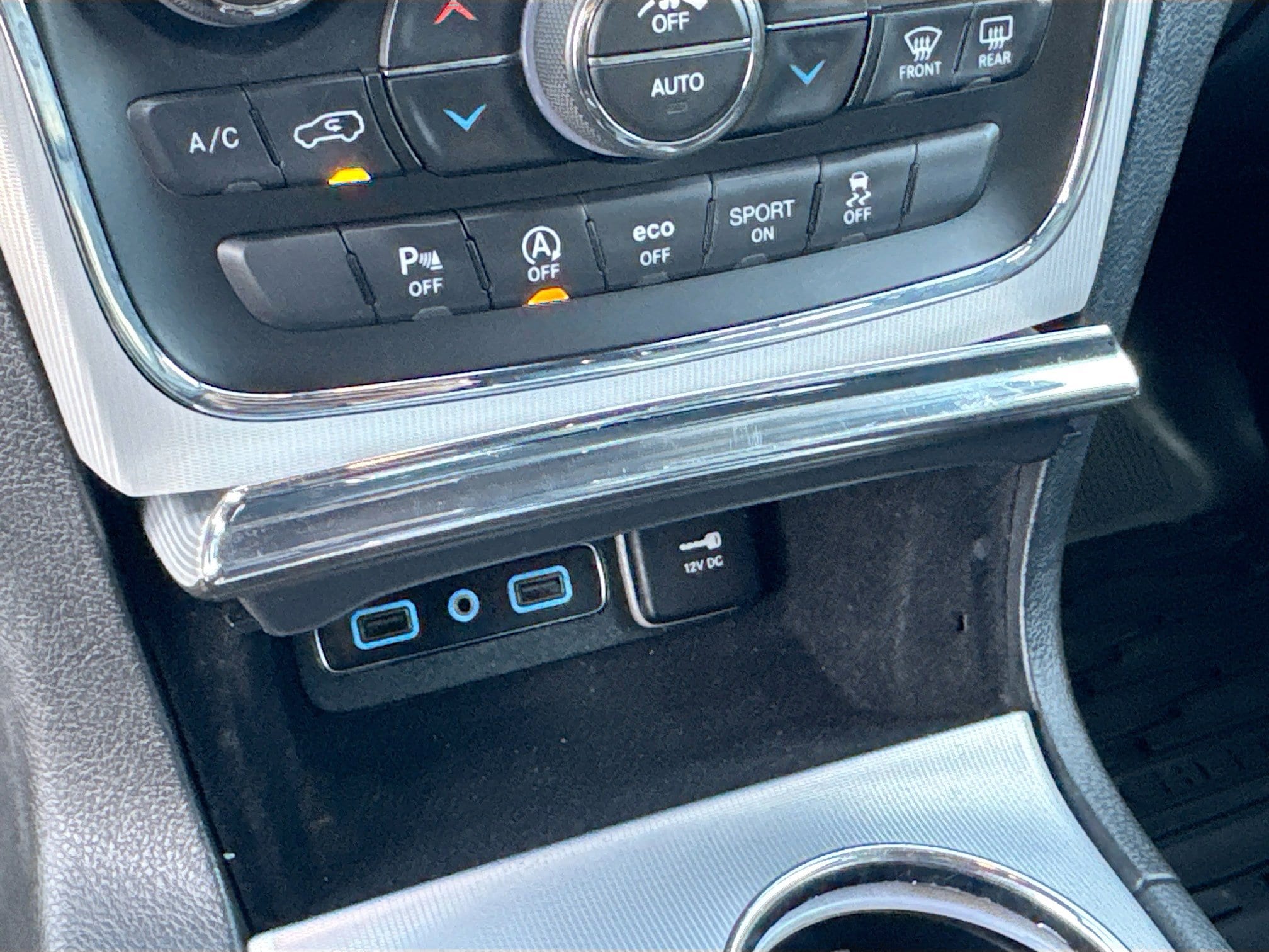 2018 Jeep Grand Cherokee Overland - Photo 36