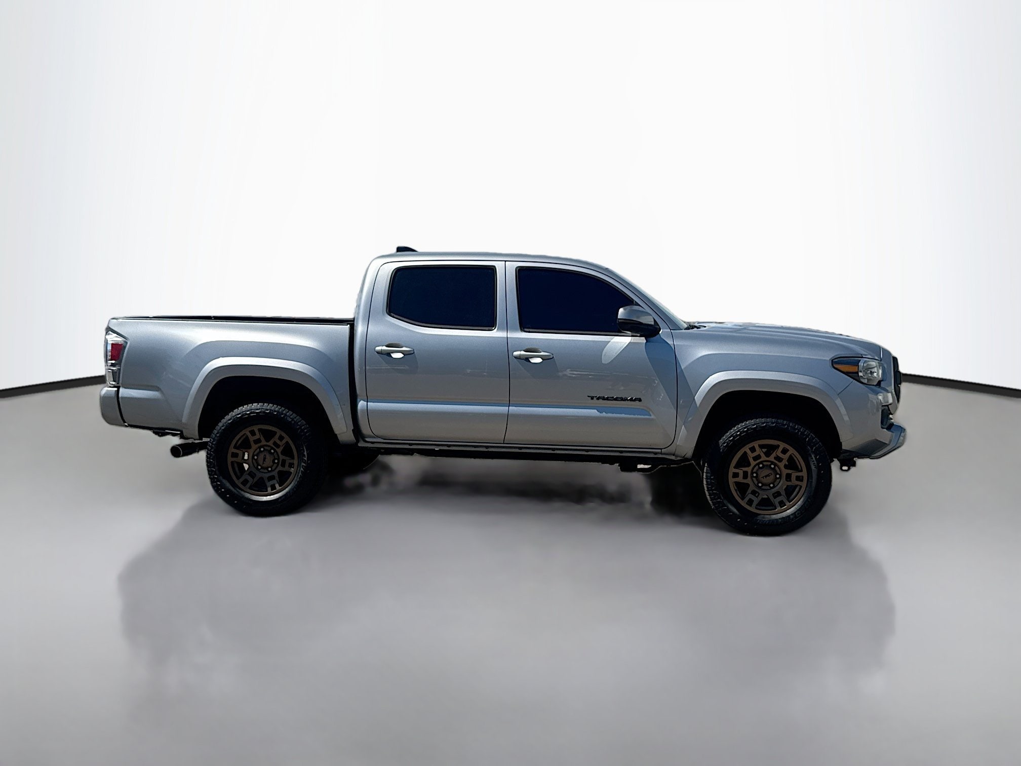 2020 Toyota Tacoma TRD Sport - Photo 20