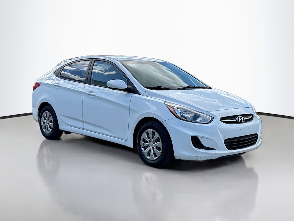Used 2016 Hyundai Accent SE Sedan