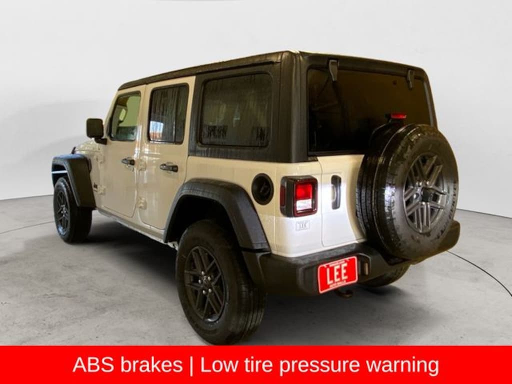 New 2026 Jeep Wrangler 4-DOOR SPORT S Sport Utility