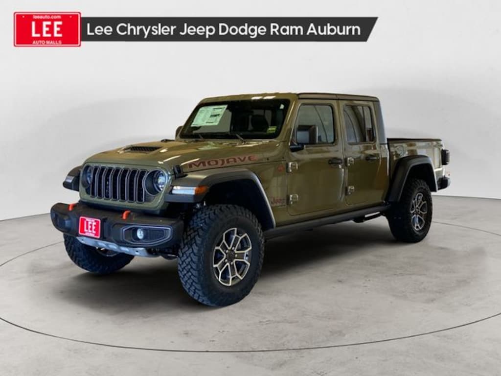 New 2025 Jeep Gladiator MOJAVE 4X4 Pickup
