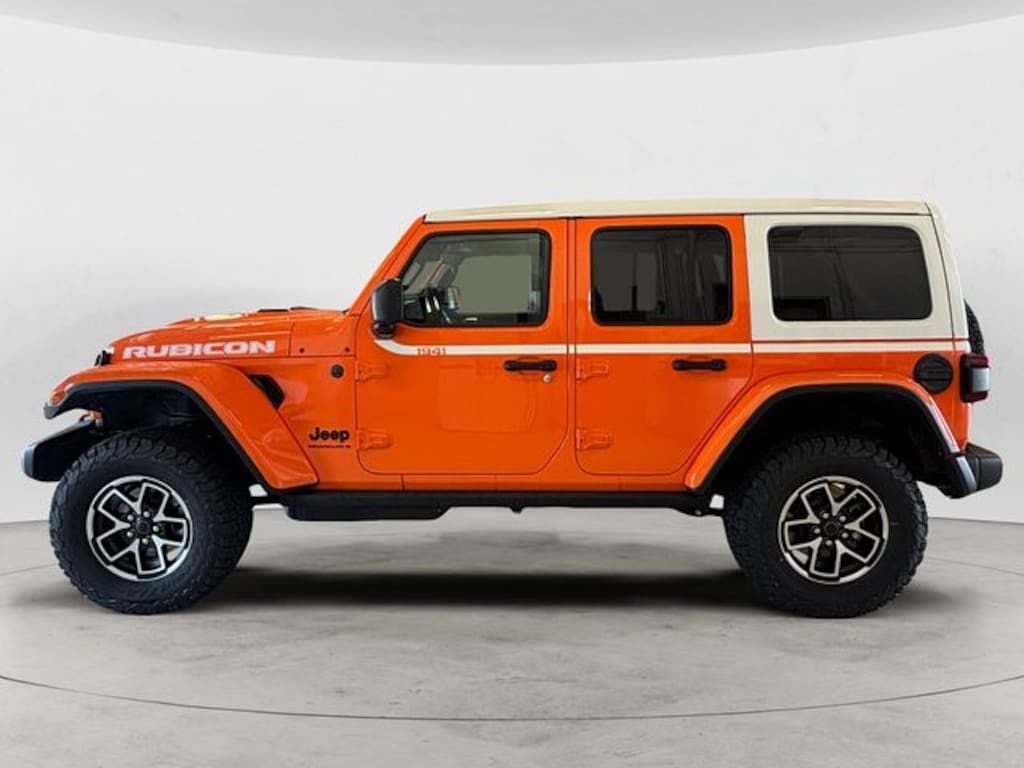 New 2026 Jeep Wrangler 4-DOOR RUBICON Sport Utility