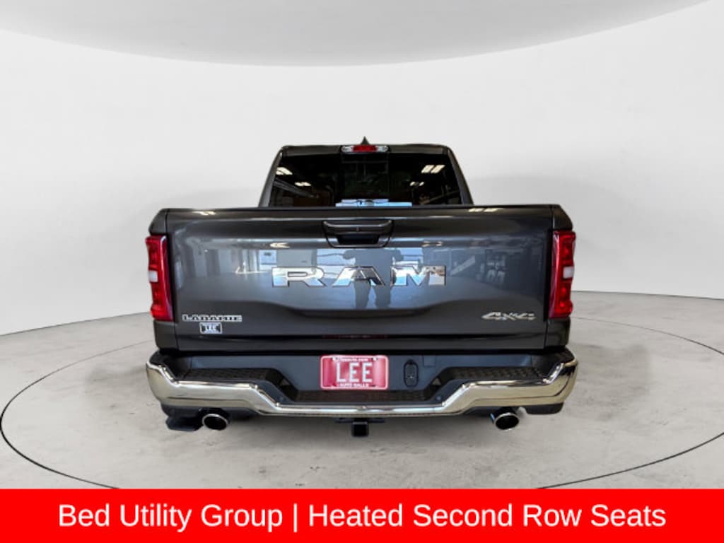New 2026 Ram 1500 LARAMIE CREW CAB 4X4 5'7 BOX Pickup