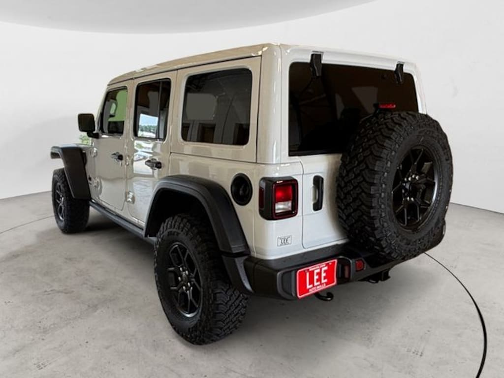 New 2026 Jeep Wrangler 4-DOOR WILLYS Sport Utility