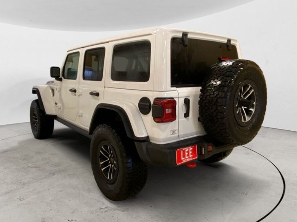 New 2026 Jeep Wrangler 4-DOOR RUBICON X Sport Utility