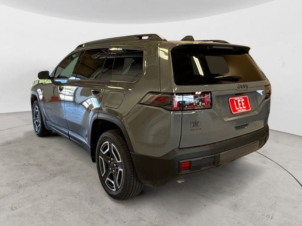 New 2026 Jeep Cherokee LAREDO 4X4 Sport Utility