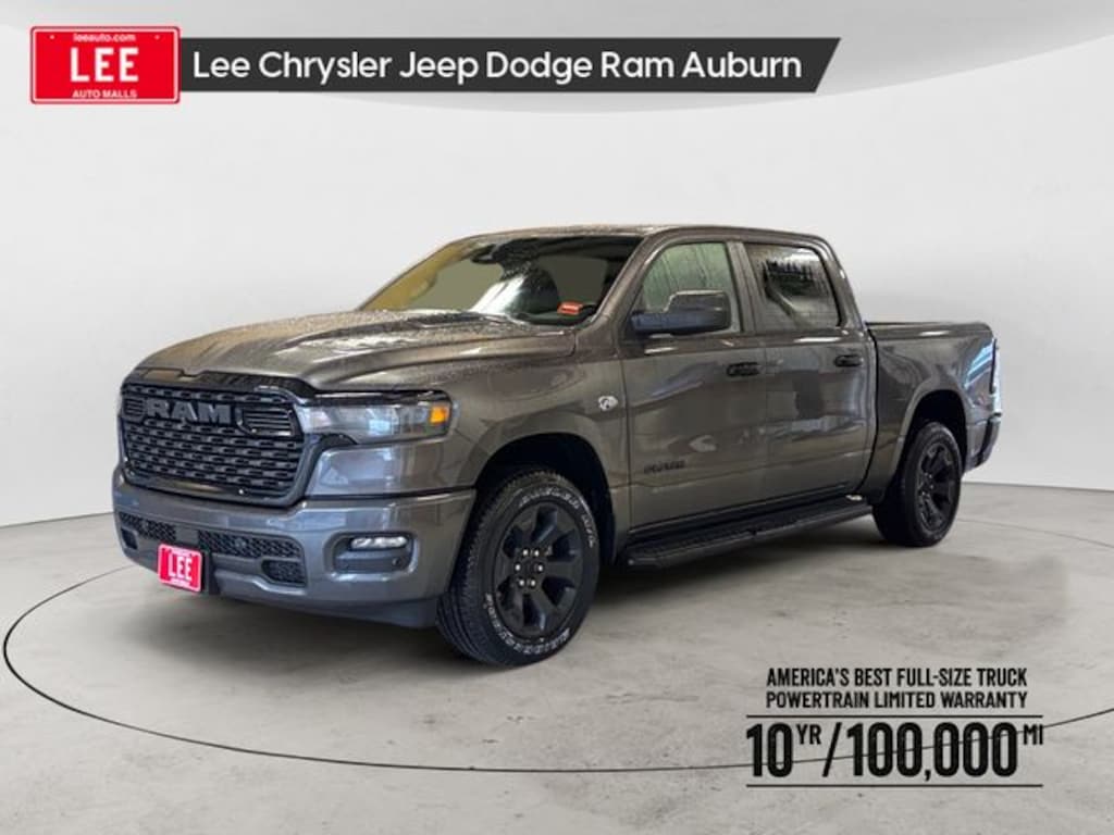New 2026 Ram 1500 EXPRESS CREW CAB 4X4 5'7 BOX Pickup