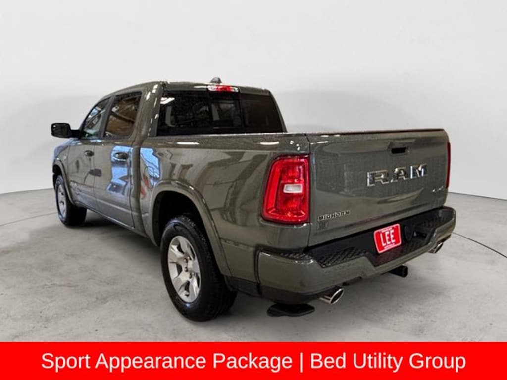 New 2026 Ram 1500 BIG HORN CREW CAB 4X4 5'7 BOX Pickup