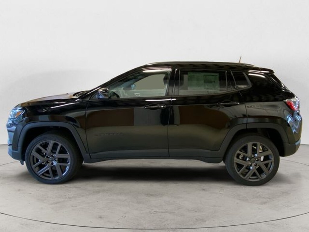 New 2026 Jeep Compass LIMITED ALTITUDE 4X4 Sport Utility