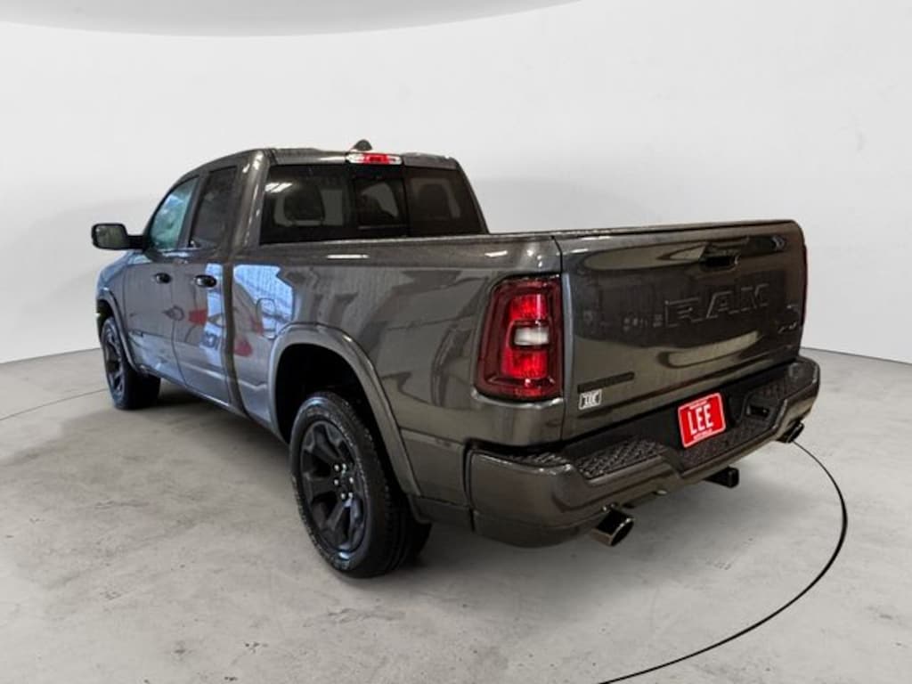 New 2026 Ram 1500 BIG HORN QUAD CAB 4X4 6'4 BOX Pickup