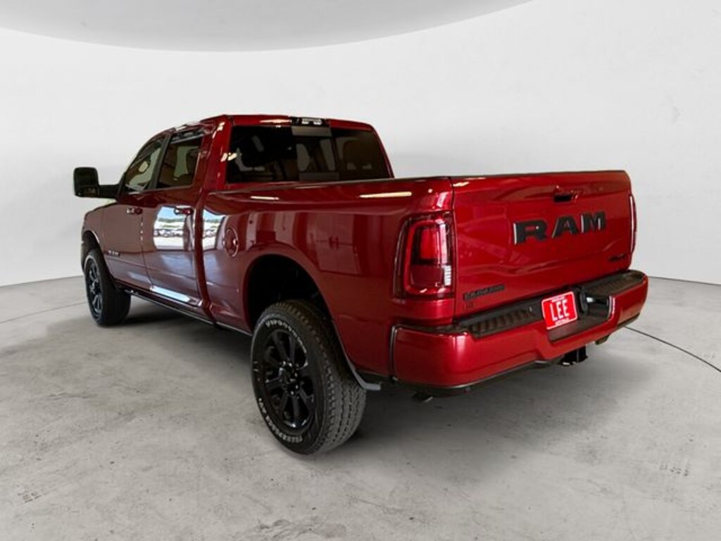 New 2026 Ram 2500 LARAMIE CREW CAB 4X4 6'4 BOX Pickup