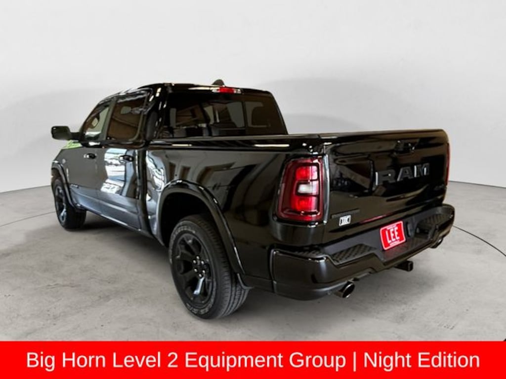 New 2026 Ram 1500 BIG HORN CREW CAB 4X4 5'7 BOX Pickup