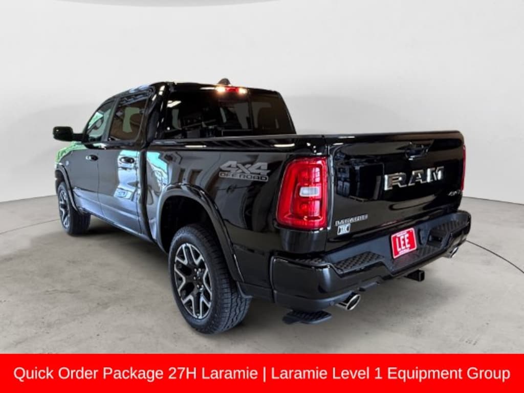 New 2026 Ram 1500 LARAMIE CREW CAB 4X4 5'7 BOX Pickup