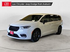 2026 Chrysler Pacifica SELECT Passenger Van