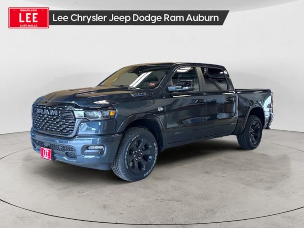 New 2026 Ram 1500 BIG HORN CREW CAB 4X4 5'7 BOX Pickup