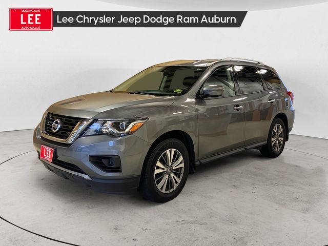 2020 Nissan Pathfinder S