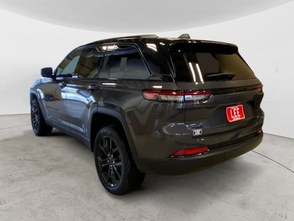 New 2025 Jeep Grand Cherokee LIMITED 4X4 Sport Utility