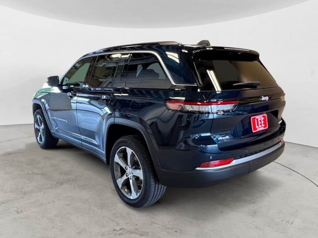 New 2026 Jeep Grand Cherokee LIMITED 4X4 Sport Utility