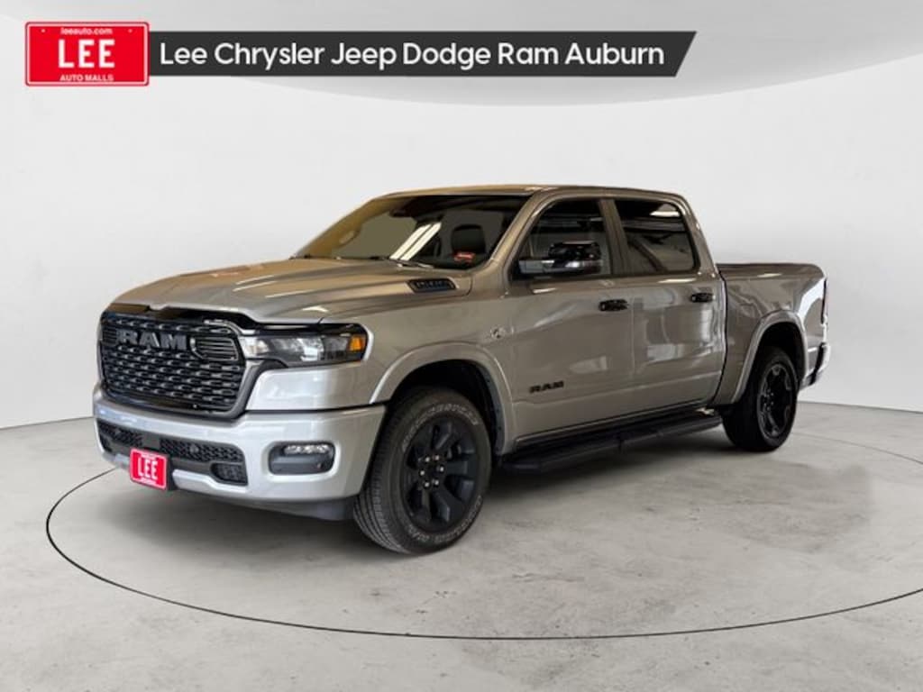 New 2026 Ram 1500 BIG HORN CREW CAB 4X4 5'7 BOX Pickup