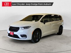 2026 Chrysler Pacifica SELECT AWD Passenger Van
