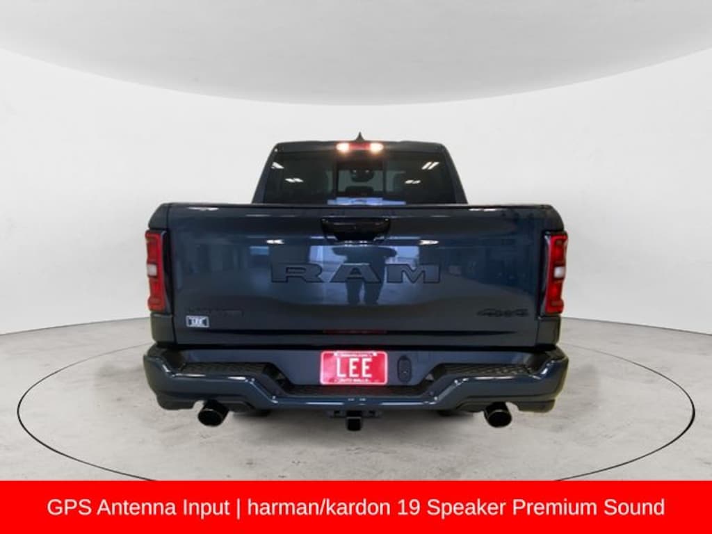 New 2026 Ram 1500 LARAMIE CREW CAB 4X4 5'7 BOX Pickup