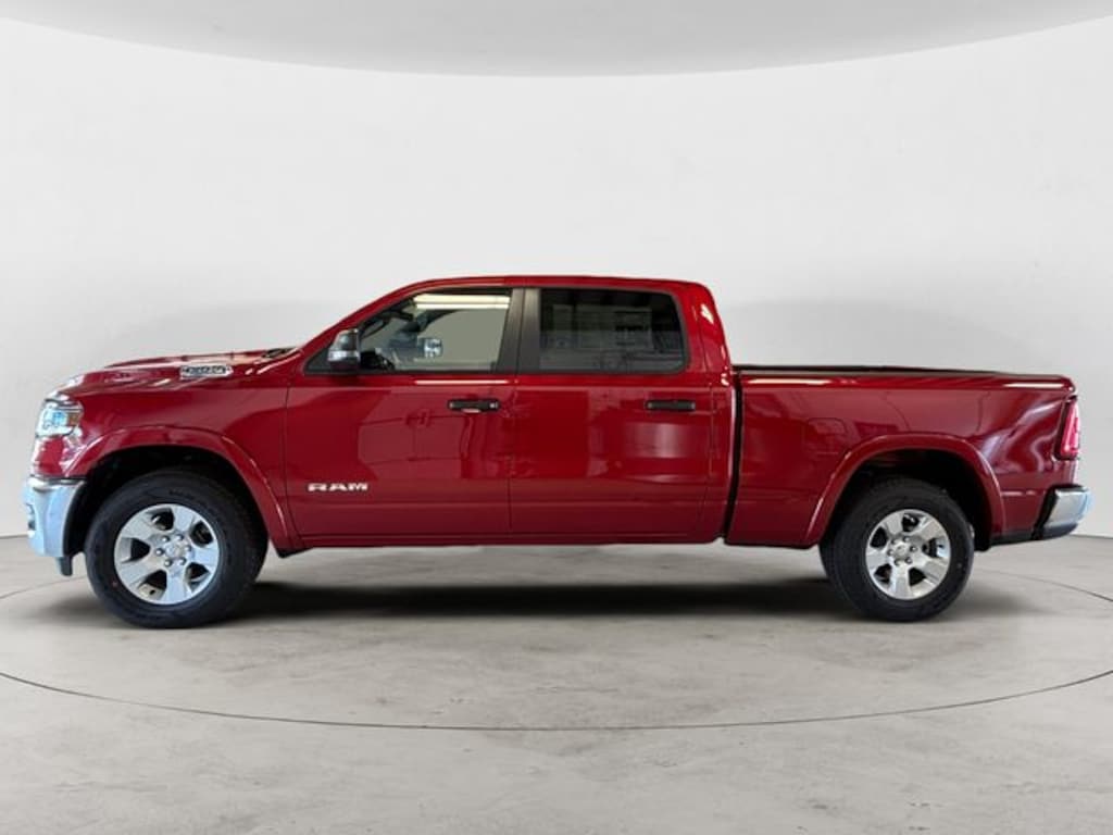 New 2026 Ram 1500 BIG HORN CREW CAB 4X4 6'4 BOX Pickup