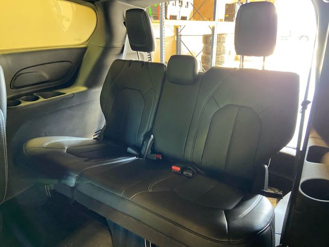 2026 Chrysler Voyager LX - Photo 17
