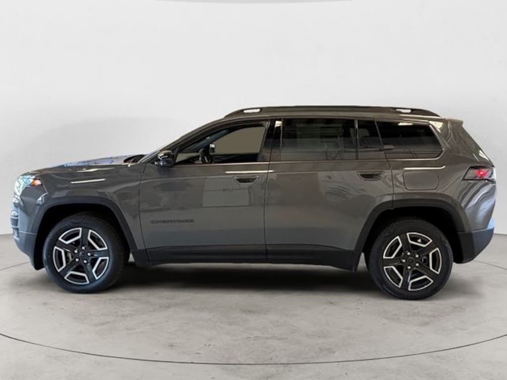 New 2026 Jeep Cherokee LAREDO 4X4 Sport Utility