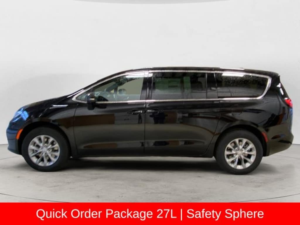 New 2026 Chrysler Pacifica SELECT AWD Passenger Van