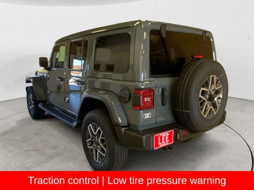 New 2026 Jeep Wrangler 4-DOOR SAHARA Sport Utility