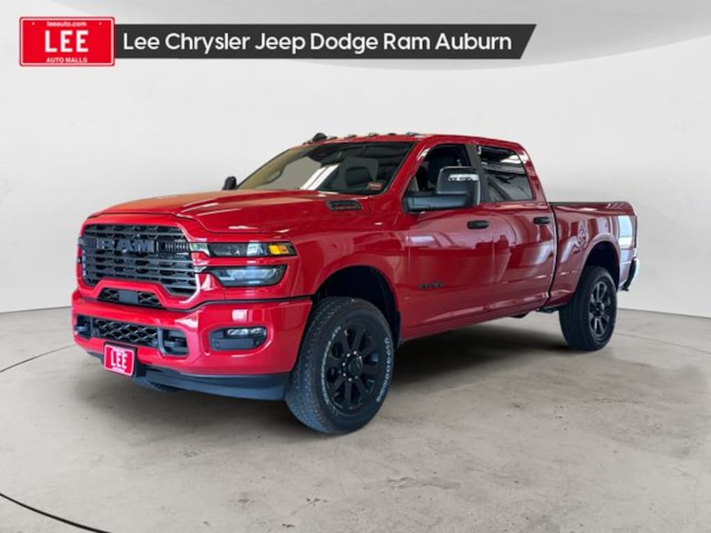 New 2026 Ram 3500 BIG HORN CREW CAB 4X4 6'4 BOX Pickup