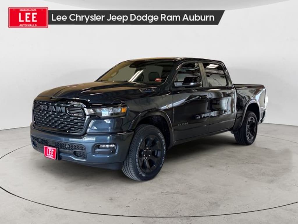 New 2026 Ram 1500 BIG HORN CREW CAB 4X4 5'7 BOX Pickup