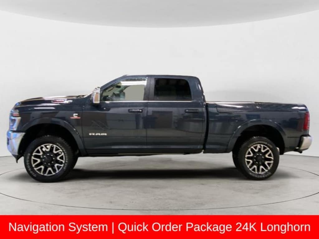 New 2026 Ram 2500 LIMITED LONGHORN CREW CAB 4X4 6'4 BOX Pickup