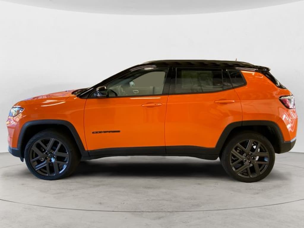 New 2026 Jeep Compass LIMITED ALTITUDE 4X4 Sport Utility