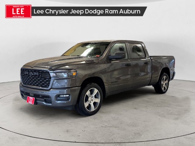 2027 Ram 1500 TRADESMAN CREW CAB 4X4 Pickup