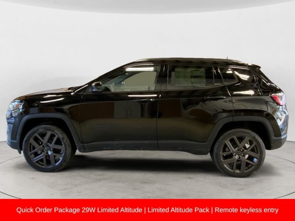 New 2026 Jeep Compass LIMITED ALTITUDE 4X4 Sport Utility