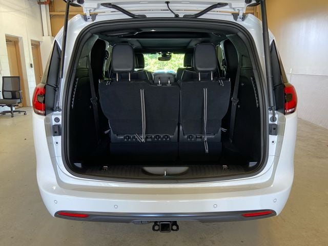 2026 Chrysler Pacifica Limited - Photo 19