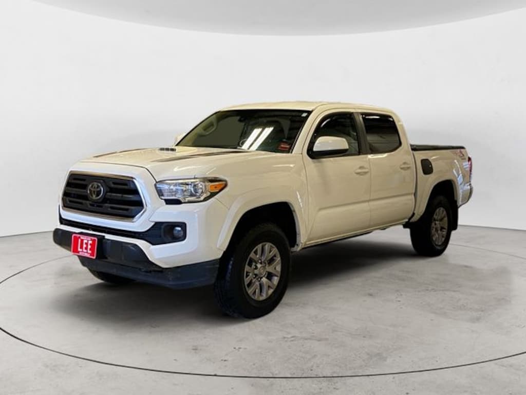Used 2018 Toyota Tacoma SR5 Truck