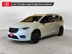 2026 Chrysler Pacifica LIMITED AWD Passenger Van