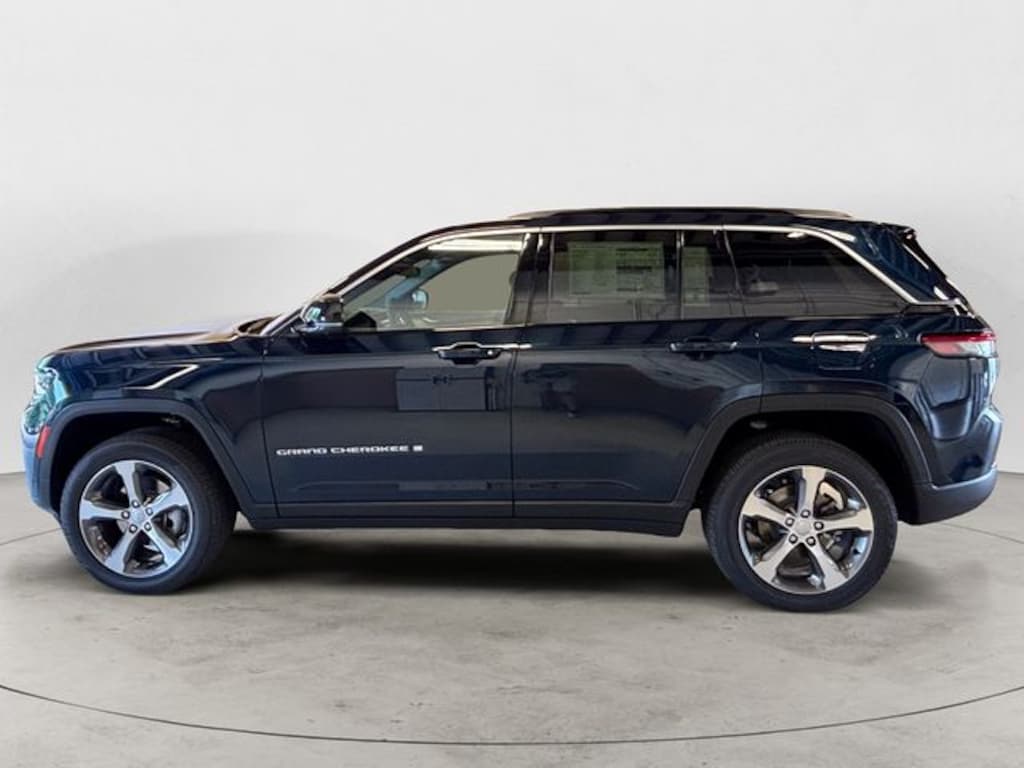 New 2026 Jeep Grand Cherokee LIMITED 4X4 Sport Utility