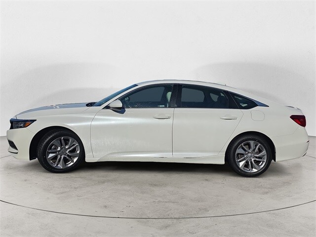2018 Honda Accord LX photo 2